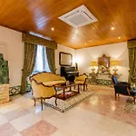 Turim Club Azeitao 4* שטובל