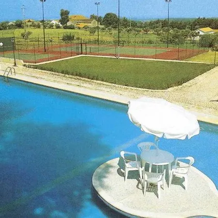 Turim Club Azeitao Hotel 4*
