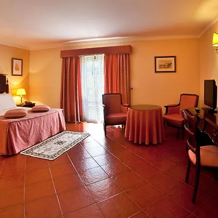 Turim Club Azeitao Hotel